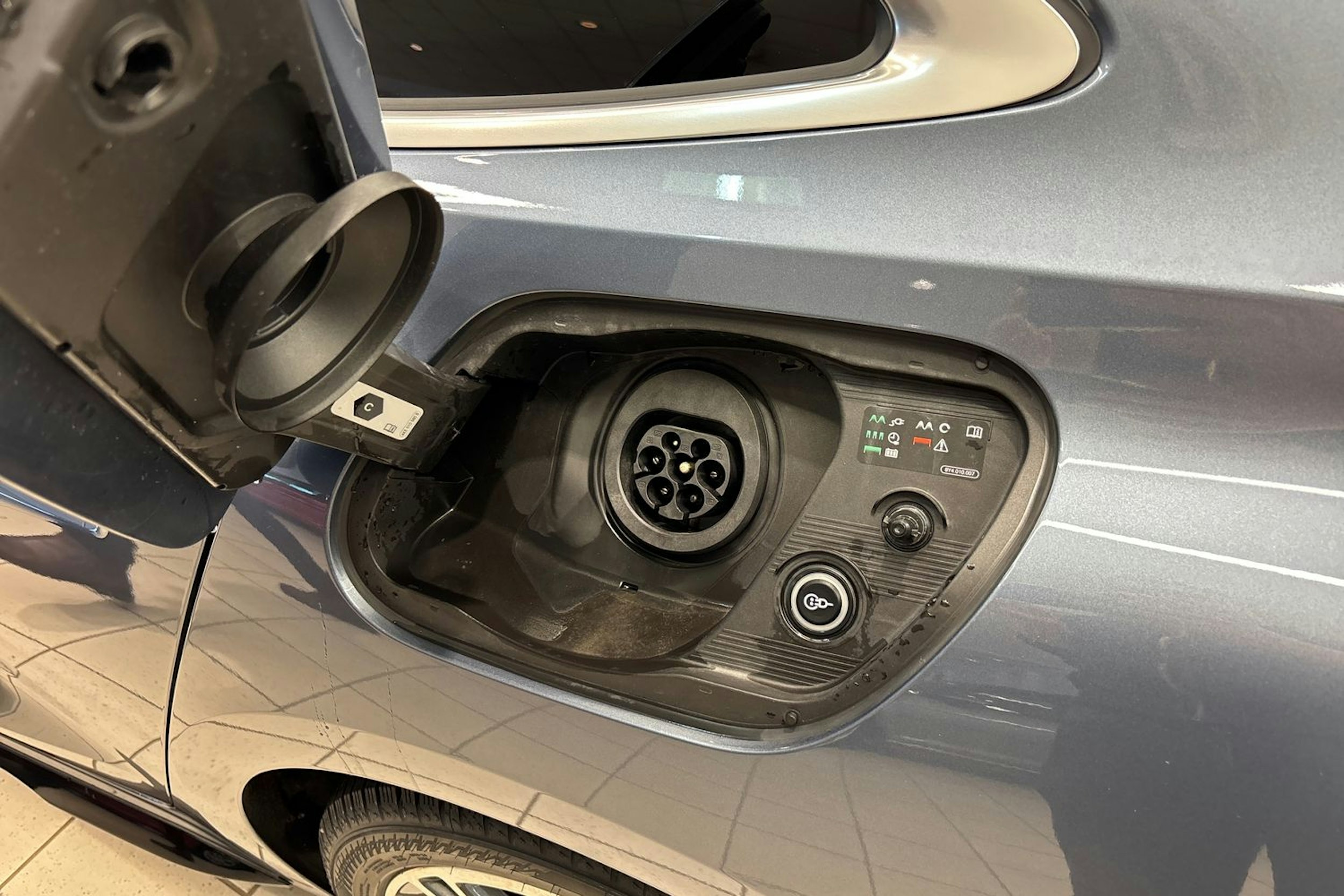 sininen Audi A5 2025 kuva 35.