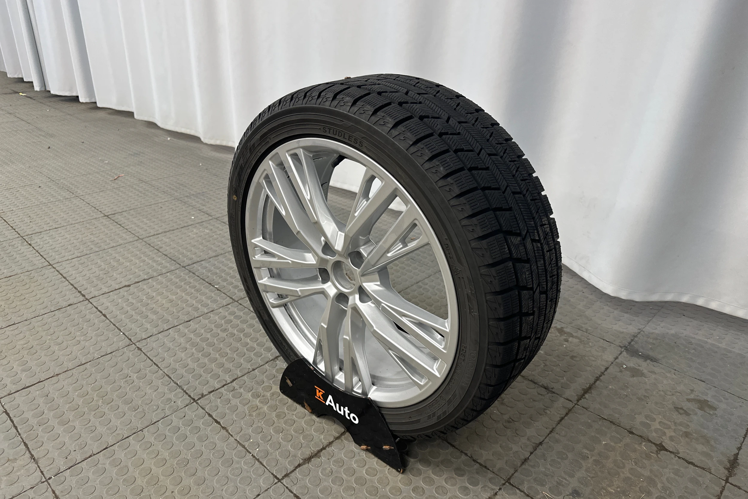 met. sininen Audi A5 2025 kuva 10.