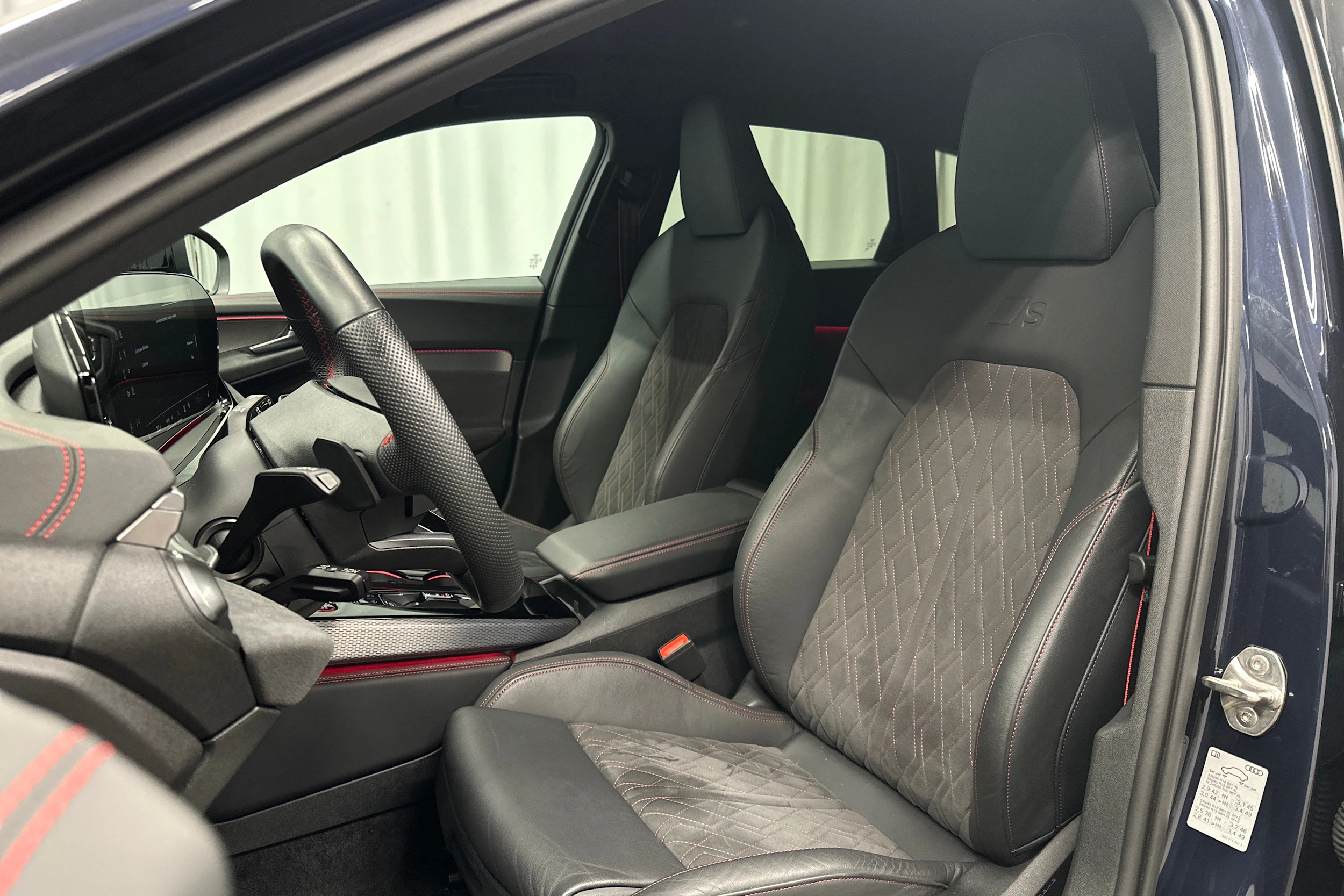 met. sininen Audi A5 2025 kuva 26.