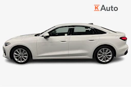 valkoinen Audi A5 2025 kuva 7.
