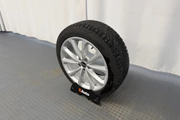 valkoinen Audi A5 2025 kuva 13.