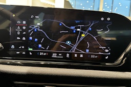 sininen Audi A5 2025 kuva 11.