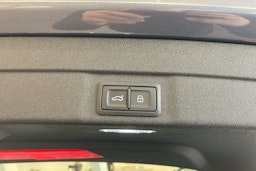 sininen Audi A5 2025 kuva 16.