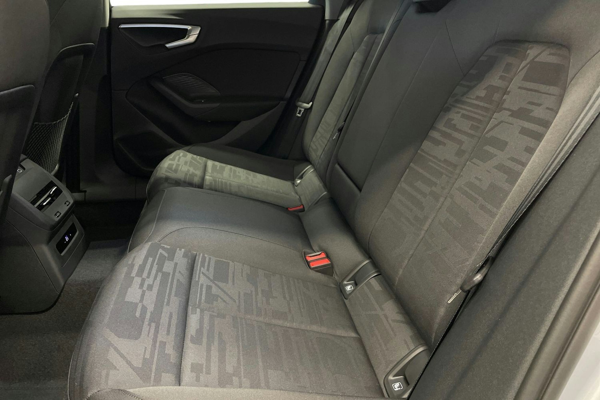 met. hopea Audi A5 2025 kuva 8.