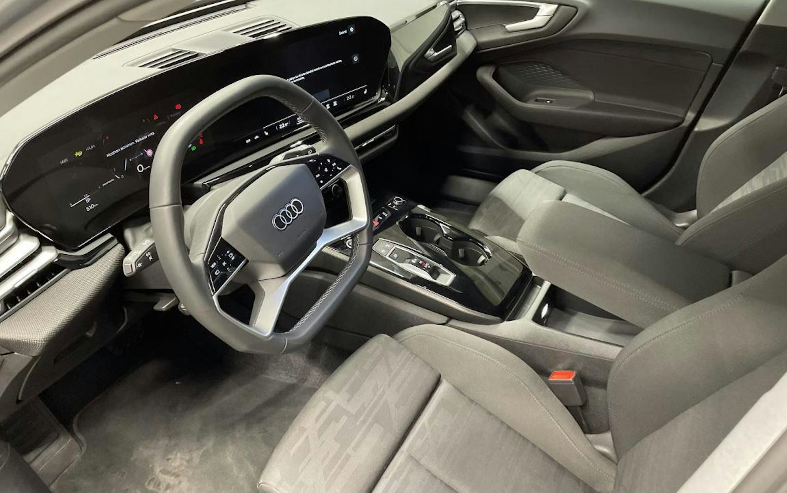 harmaa Audi A5 2025 kuva 3.