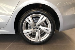 met. harmaa Audi A5 2025 kuva 10.
