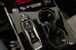 sininen Audi A5 2026 kuva 13.