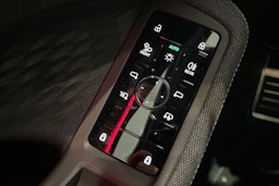 sininen Audi A5 2026 kuva 14.