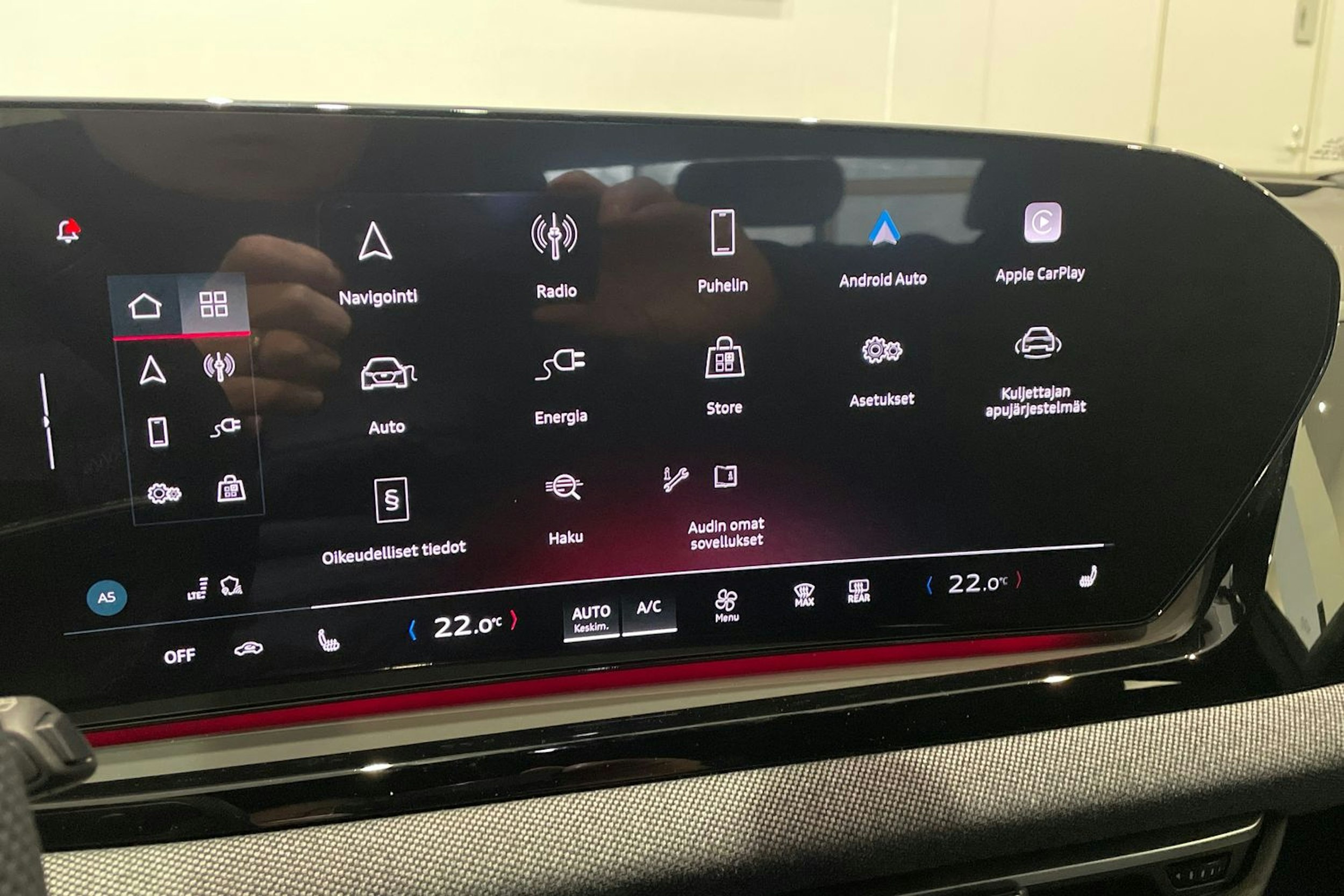 sininen Audi A5 2026 kuva 16.