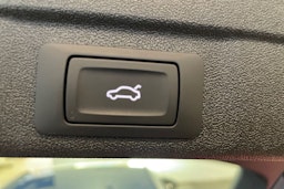 sininen Audi A5 2026 kuva 21.