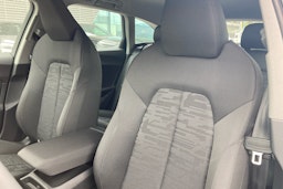 Musta Audi A5 2025 kuva 11.