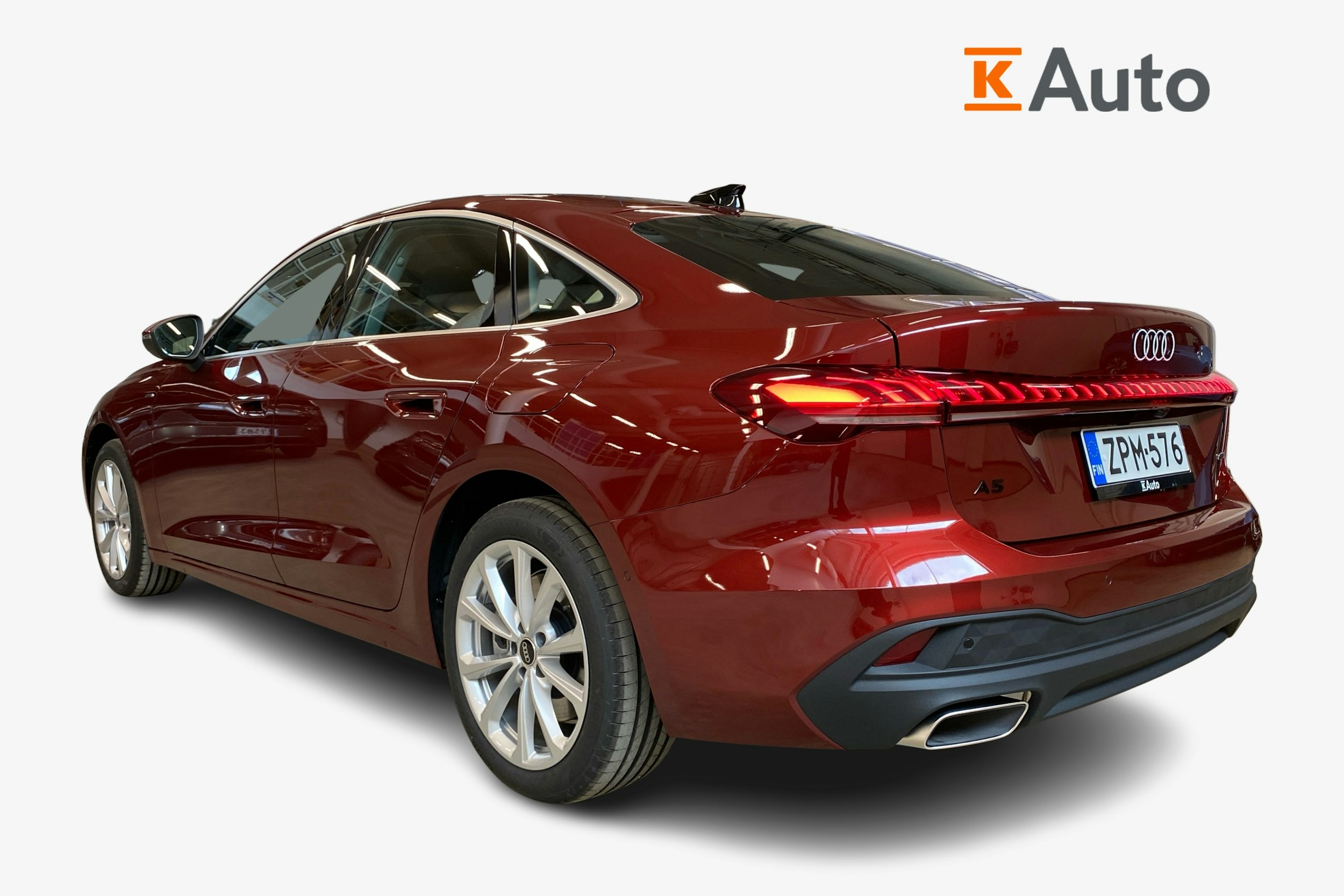 punainen Audi A5 2025 kuva 2.