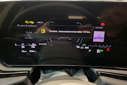 punainen Audi A5 2025 kuva 12.