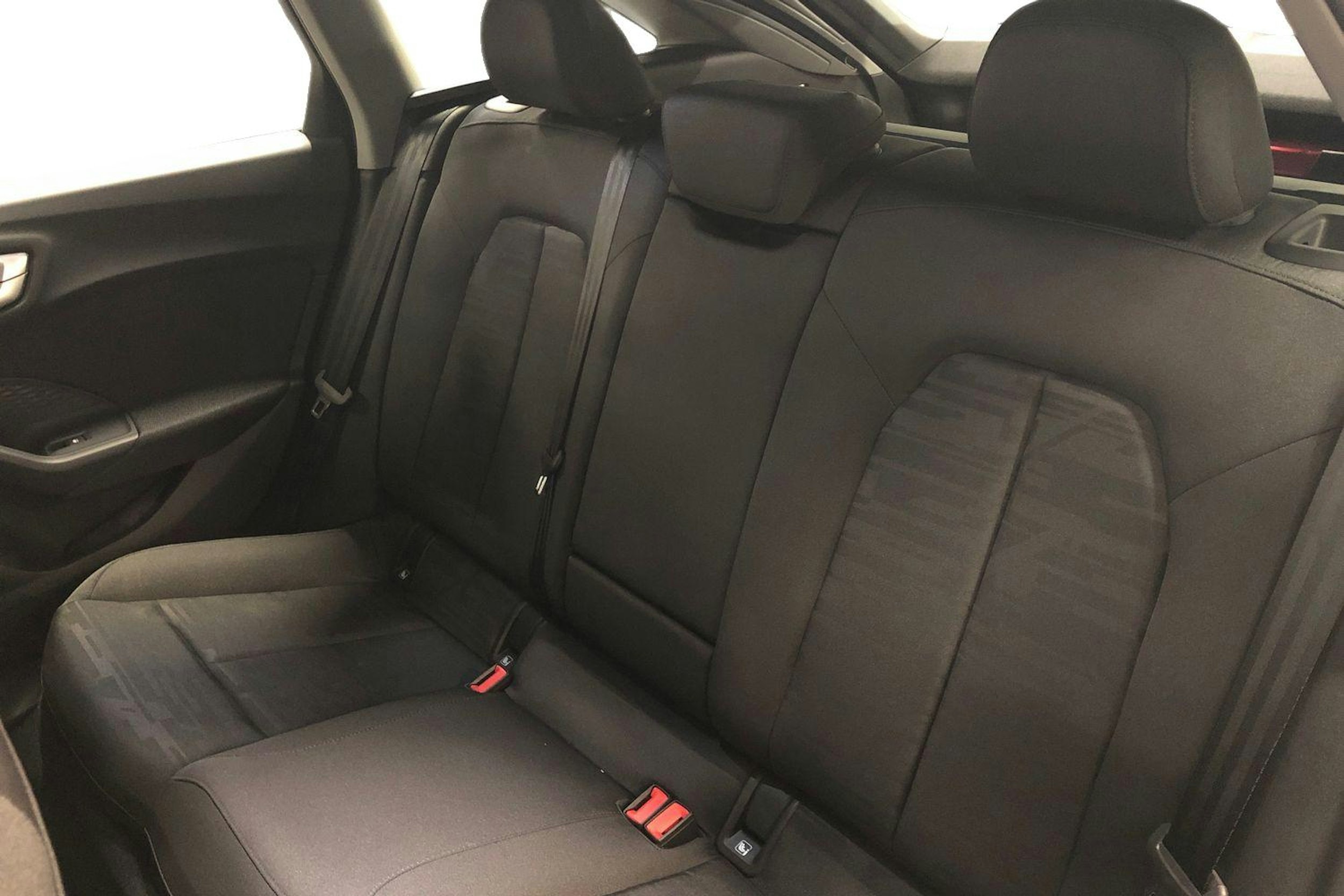 met. musta Audi A5 2025 kuva 8.