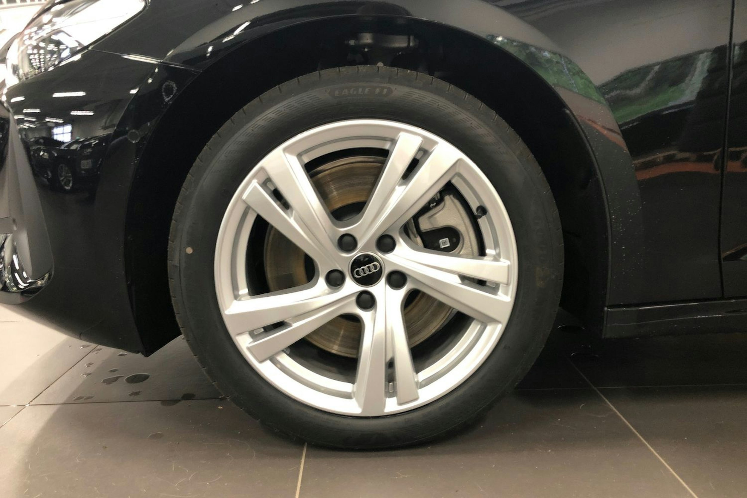 met. musta Audi A5 2025 kuva 9.