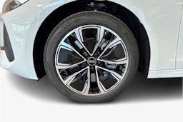 met. valkoinen Audi A5 2025 kuva 9.