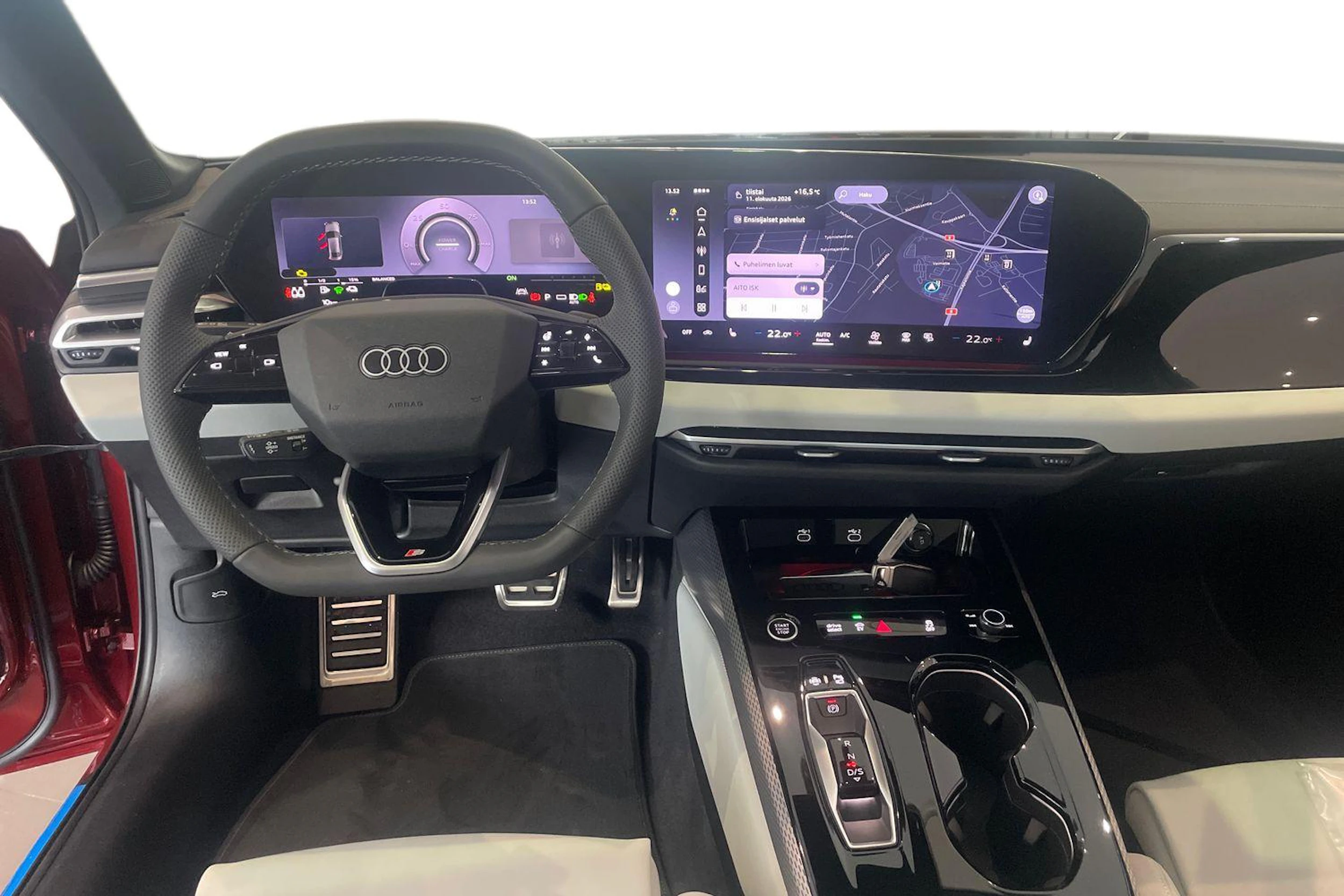 punainen Audi A5 2026 kuva 7.