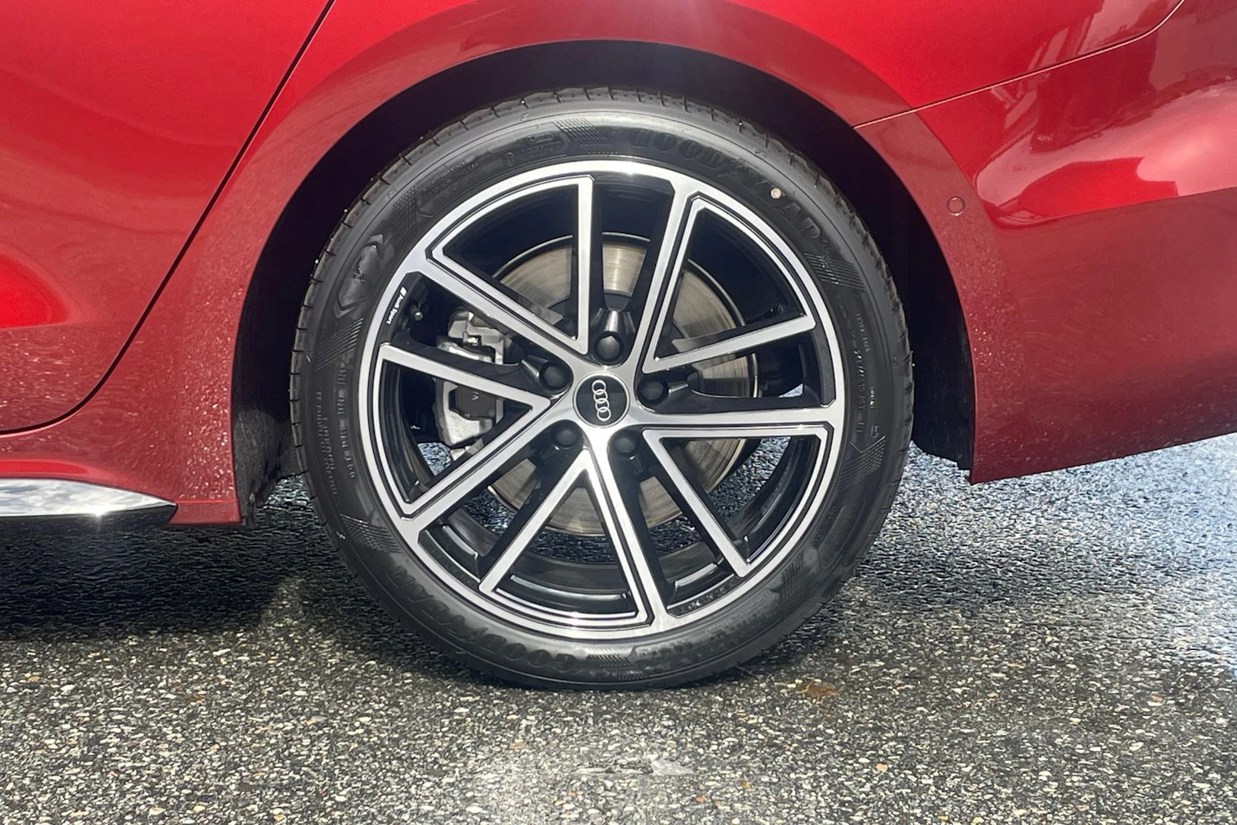 punainen Audi A5 2026 kuva 10.