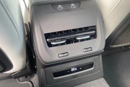 punainen Audi A5 2026 kuva 19.