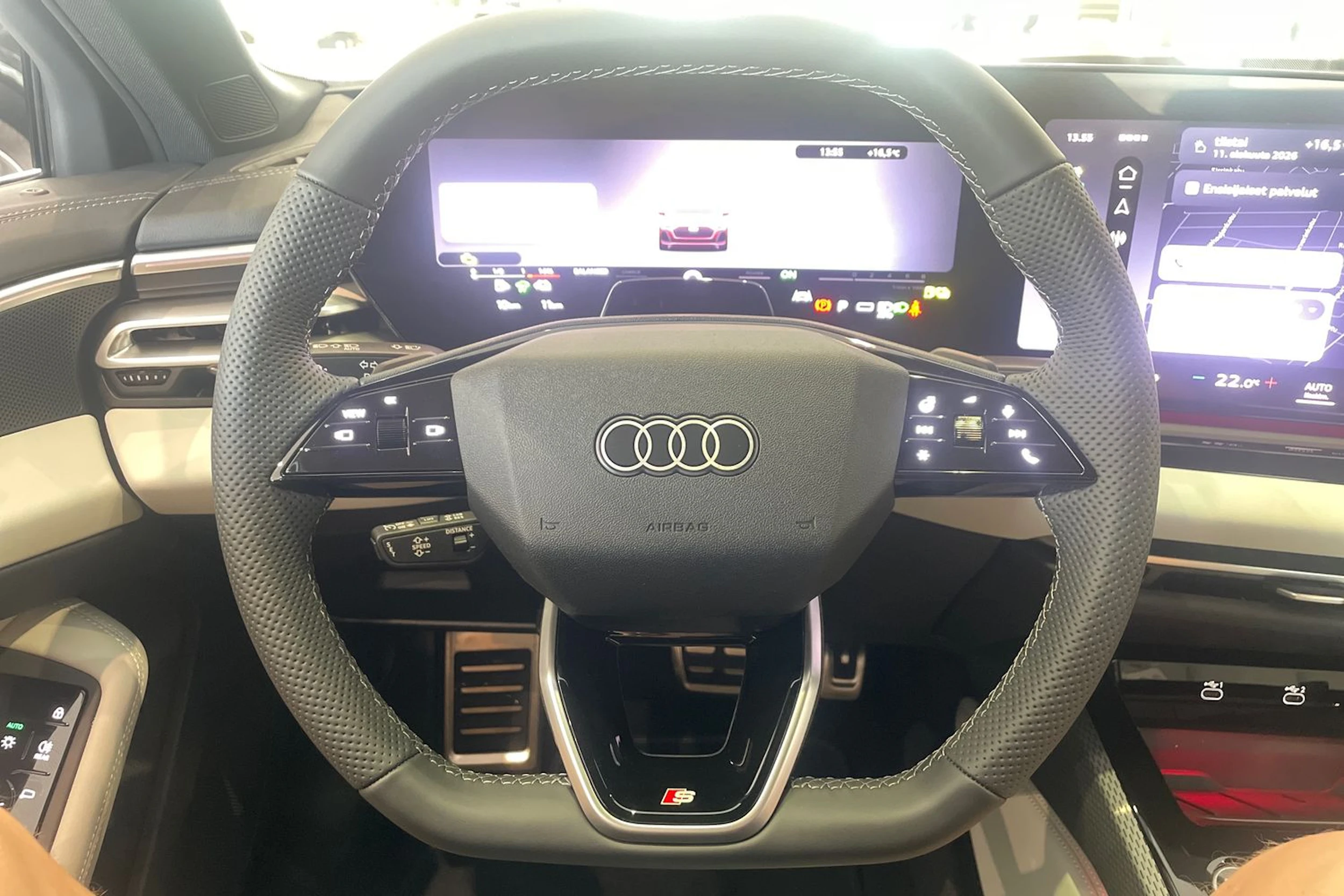 punainen Audi A5 2026 kuva 26.