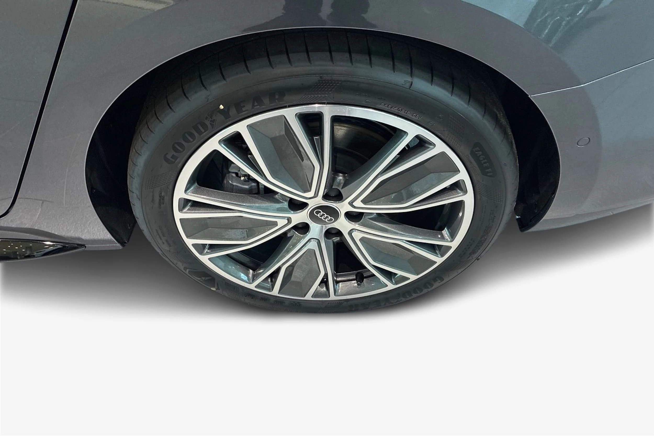 harmaa Audi A5 2026 kuva 9.