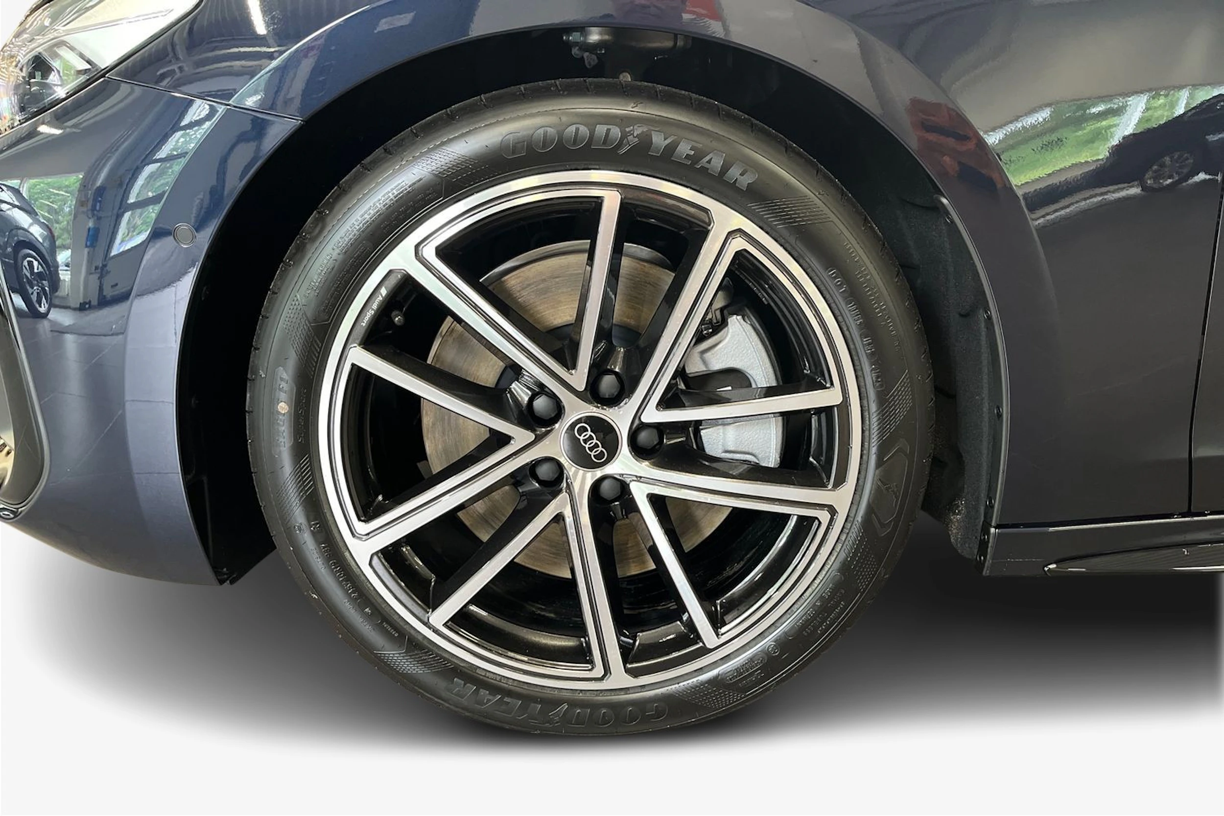 met. sininen Audi A5 2026 kuva 9.