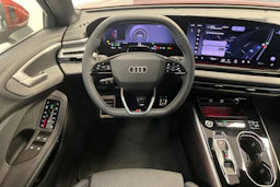 punainen Audi A5 2026 kuva 15.