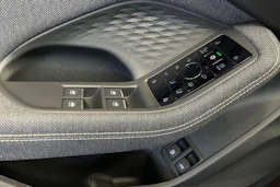 punainen Audi A5 2026 kuva 17.