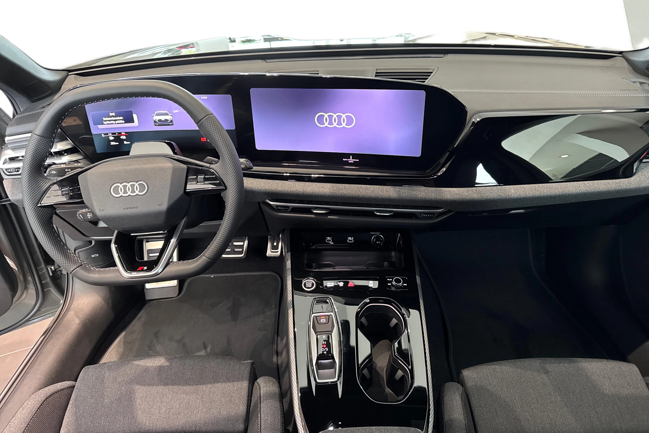 harmaa Audi A5 2026 kuva 7.
