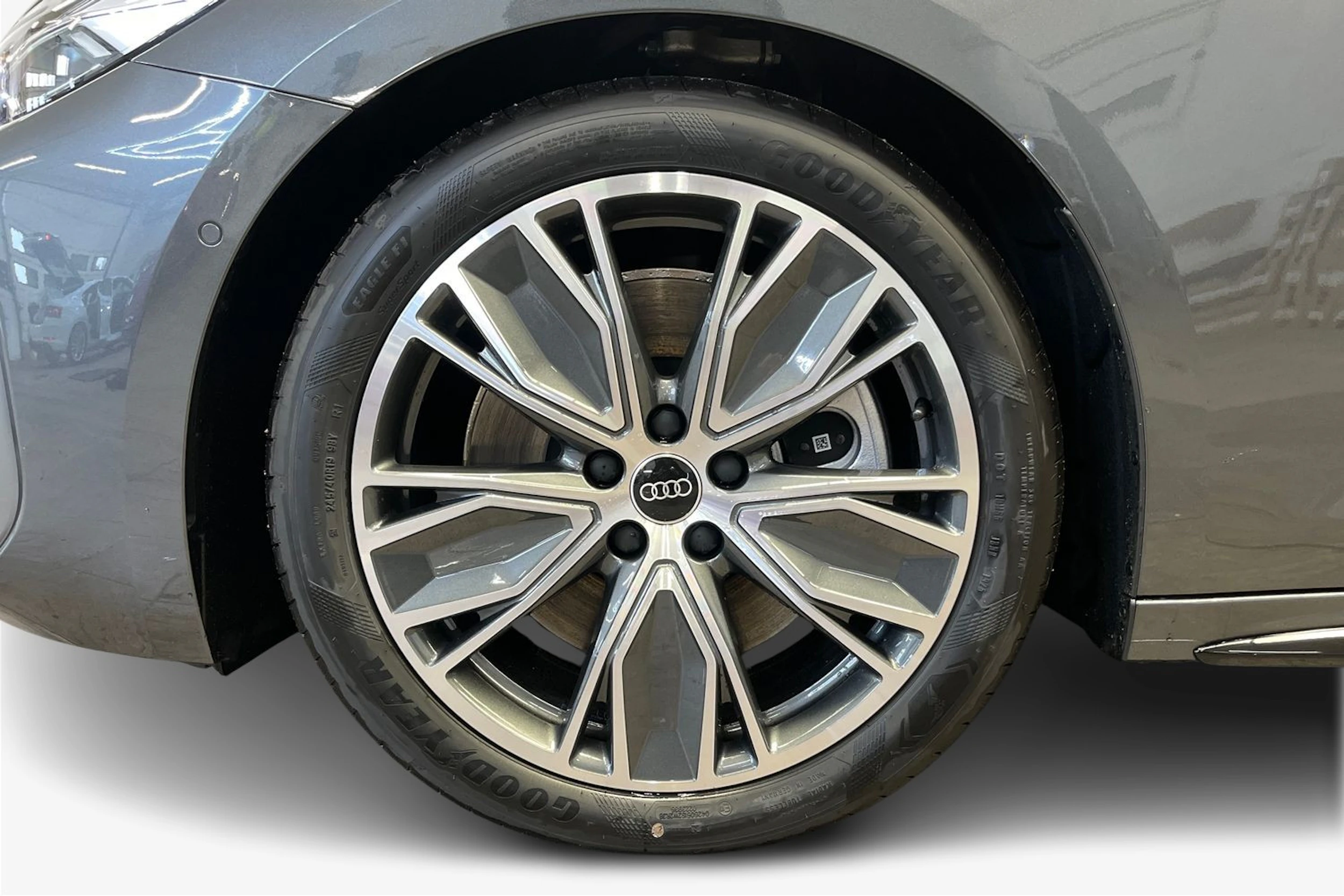 harmaa Audi A5 2026 kuva 9.