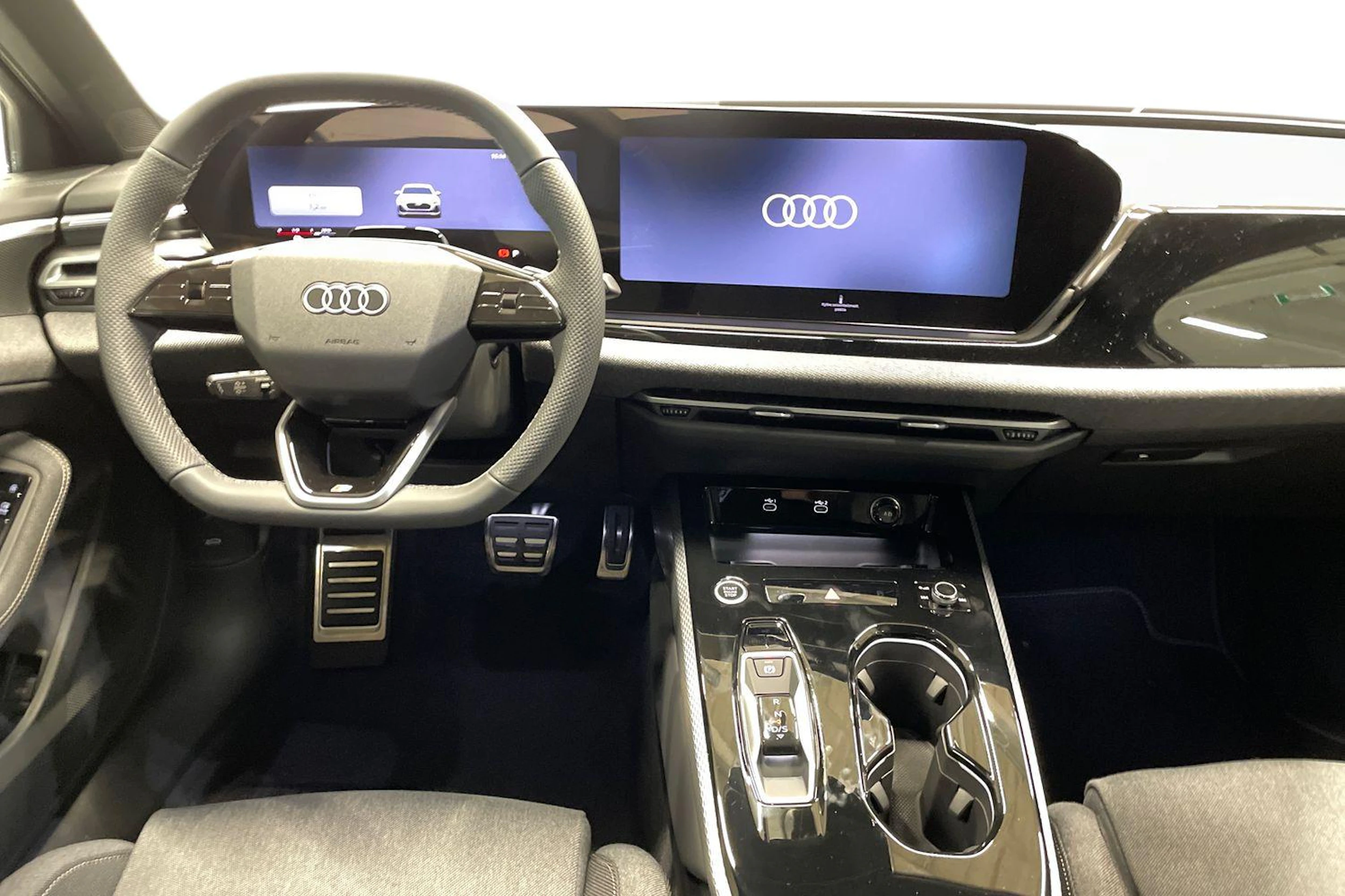 valkoinen Audi A5 2026 kuva 7.
