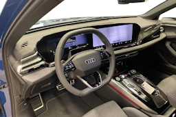sininen Audi A5 2026 kuva 6.