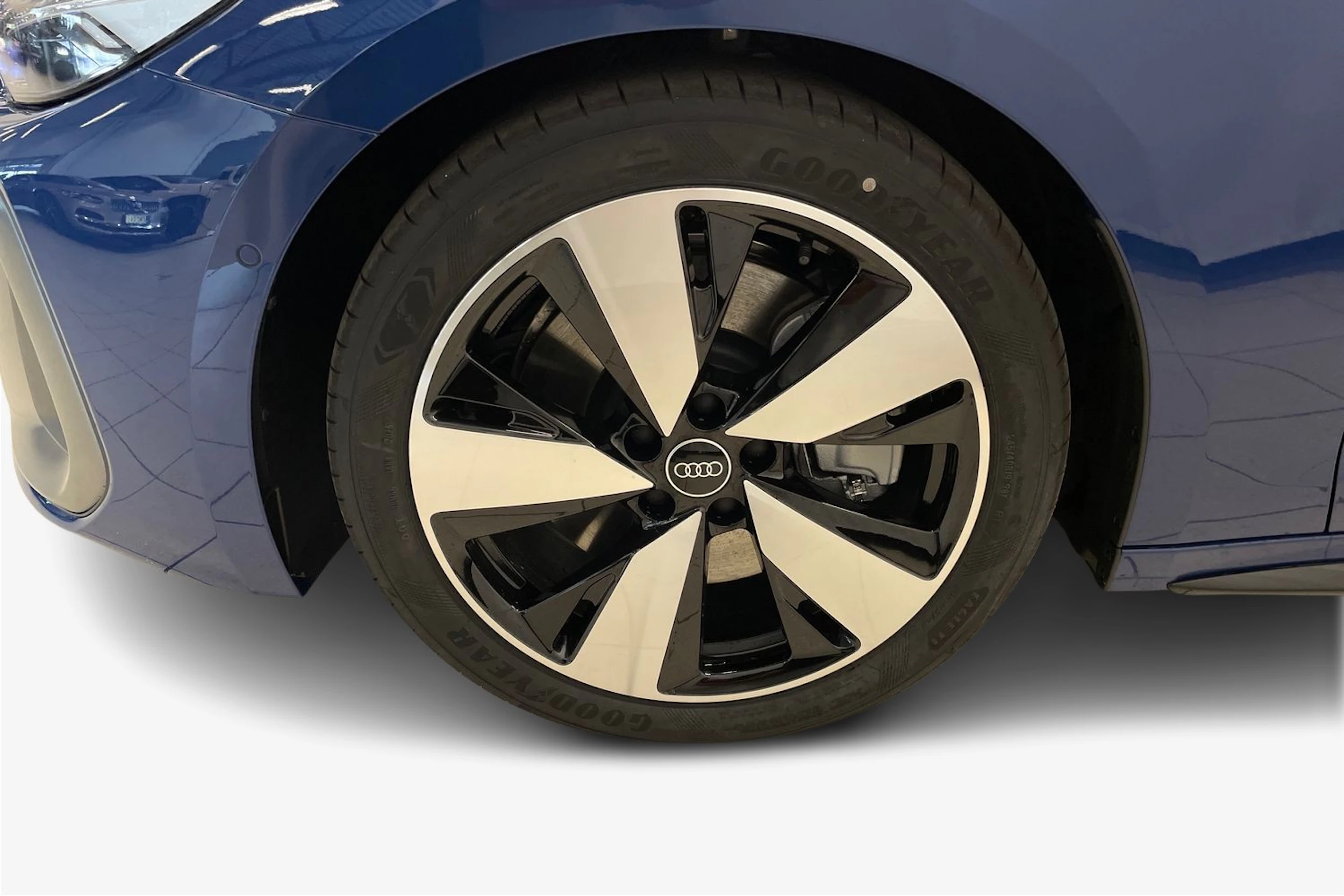 sininen Audi A5 2026 kuva 9.