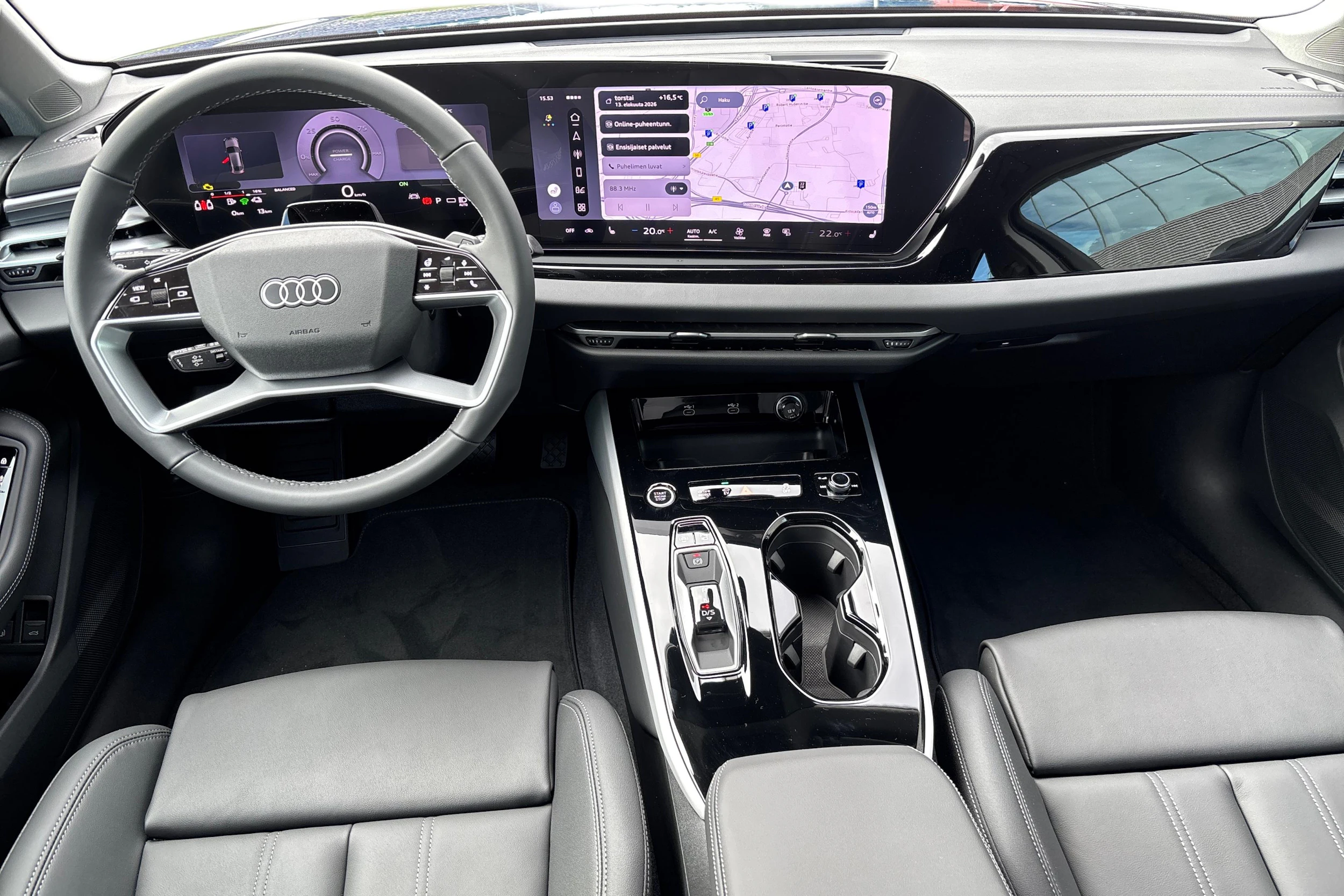 sininen Audi A5 2026 kuva 7.