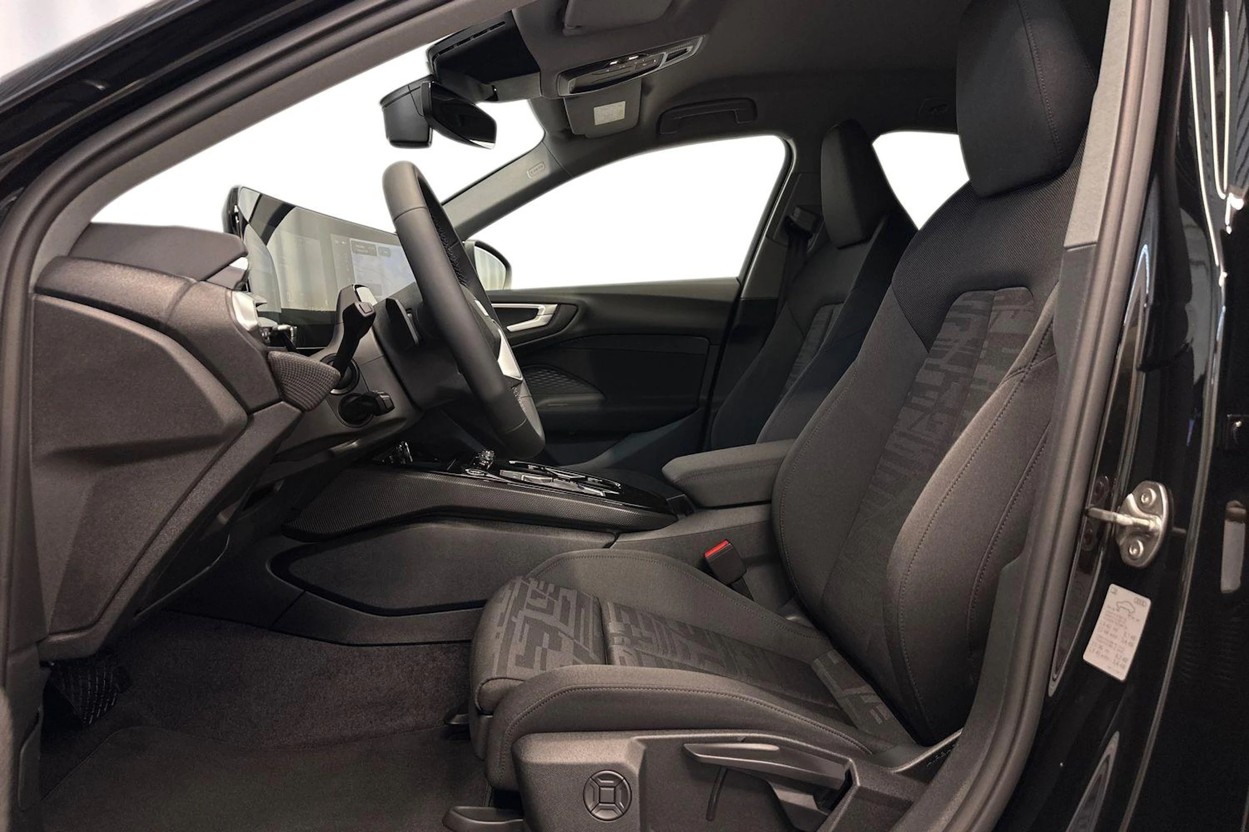 mythos musta Audi A5 2026 kuva 7.
