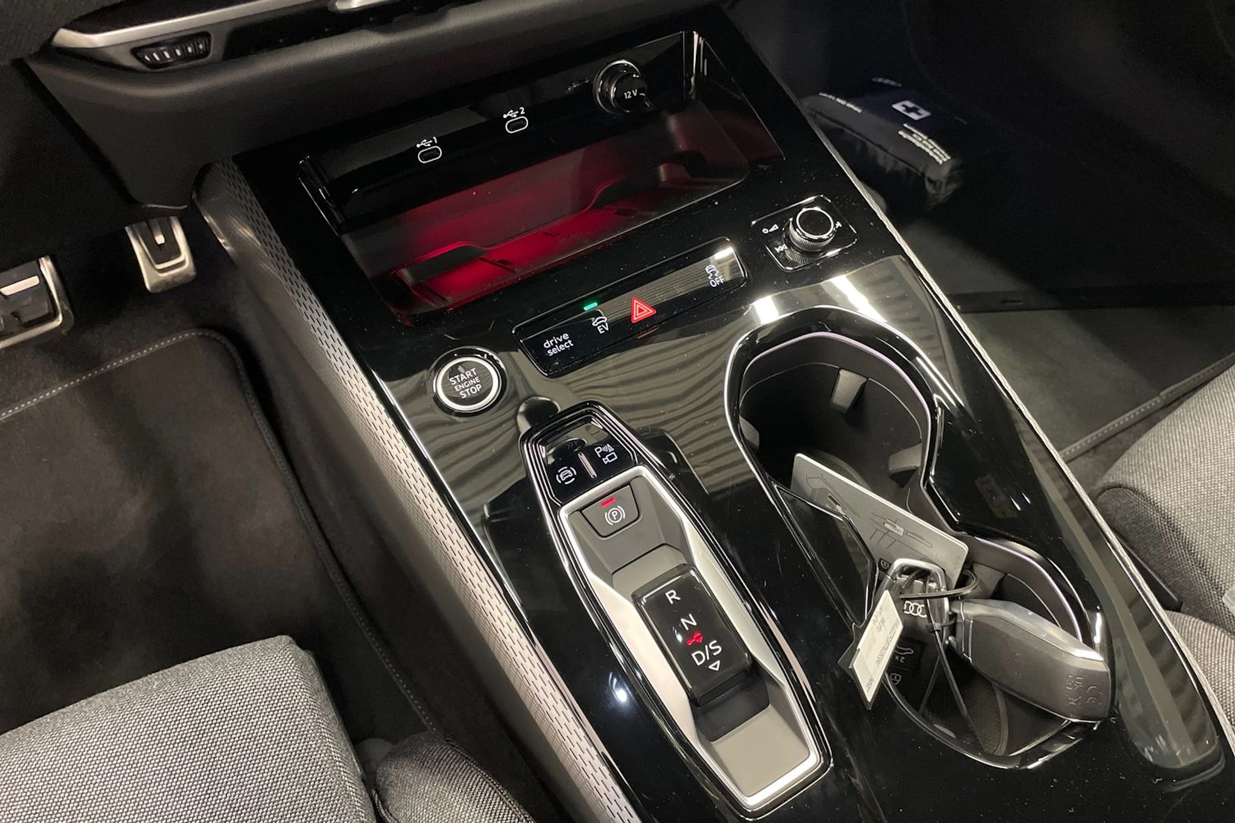met. valkoinen Audi A5 2026 kuva 16.
