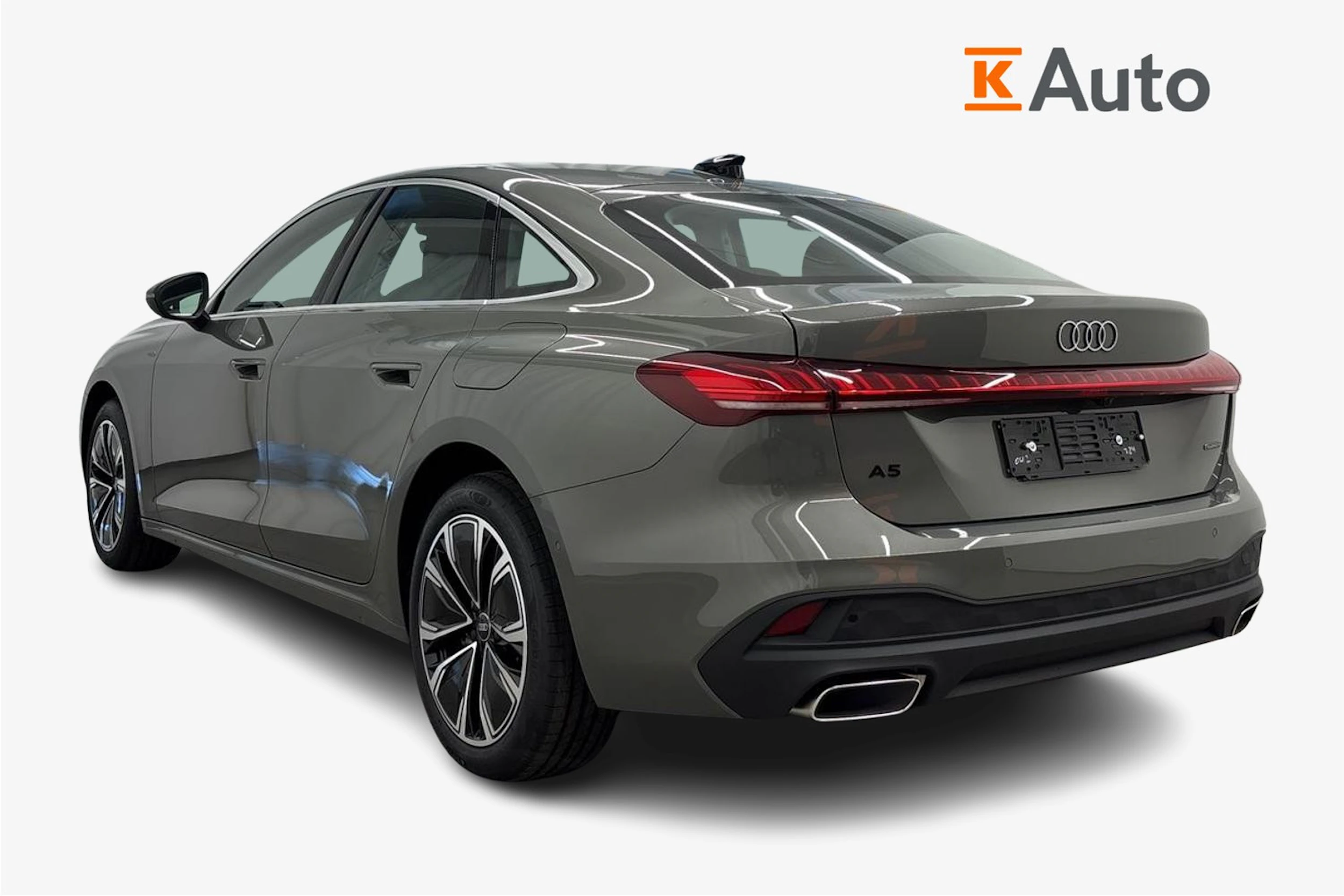 met. harmaa Audi A5 2026 kuva 2.