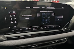 met. harmaa Audi A5 2026 kuva 18.