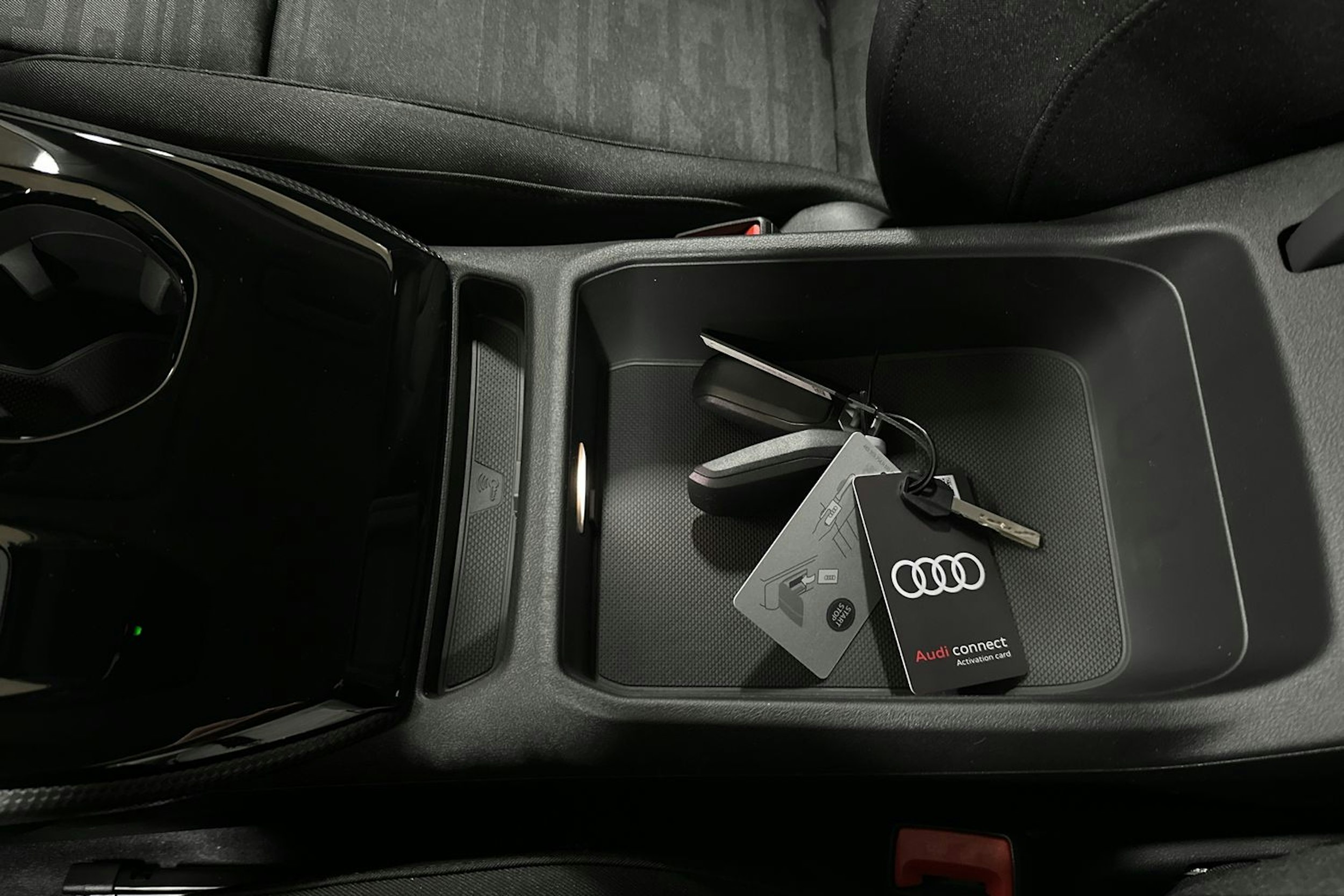 met. harmaa Audi A5 2026 kuva 25.