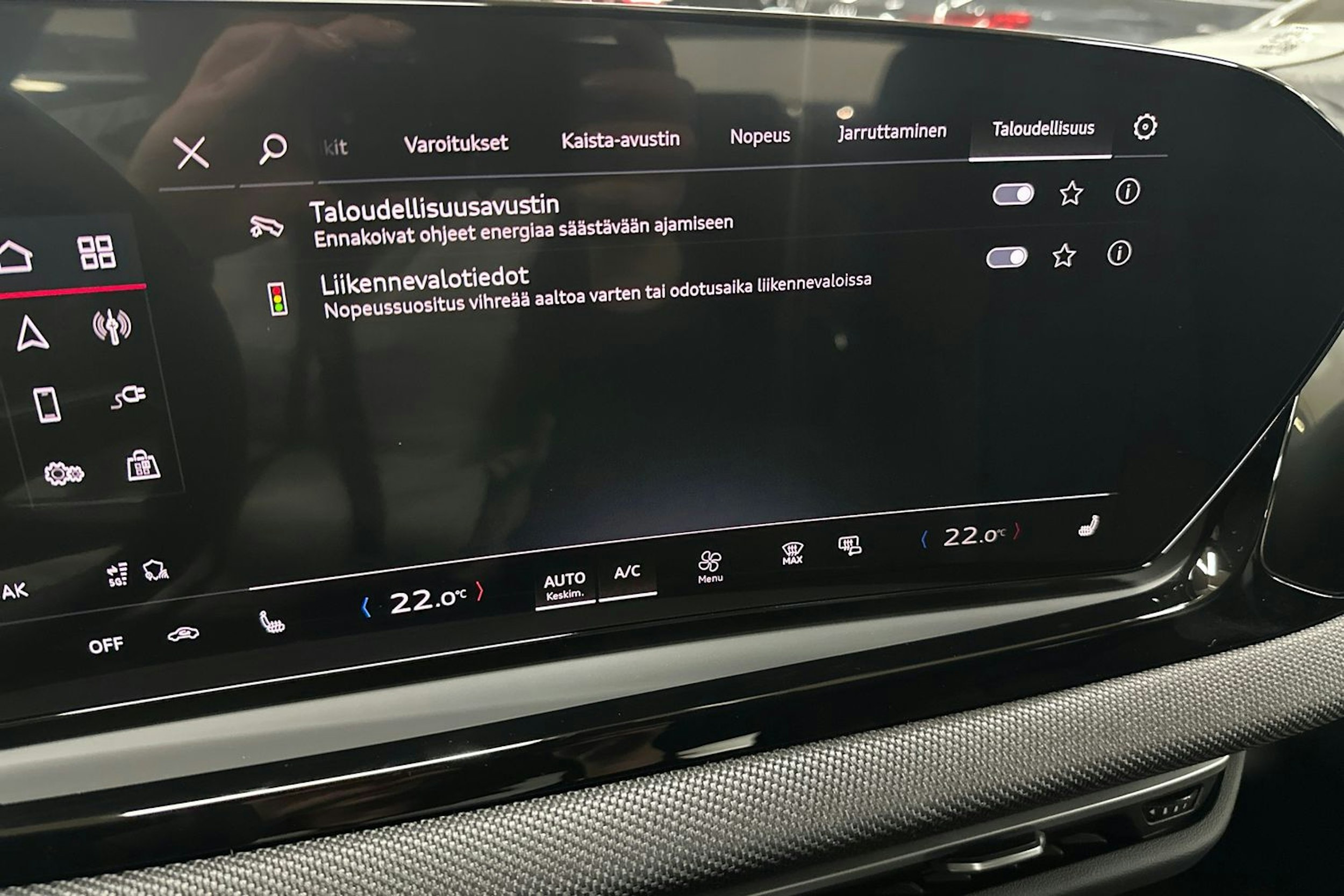 met. harmaa Audi A5 2026 kuva 30.