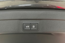 met. harmaa Audi A5 2026 kuva 37.