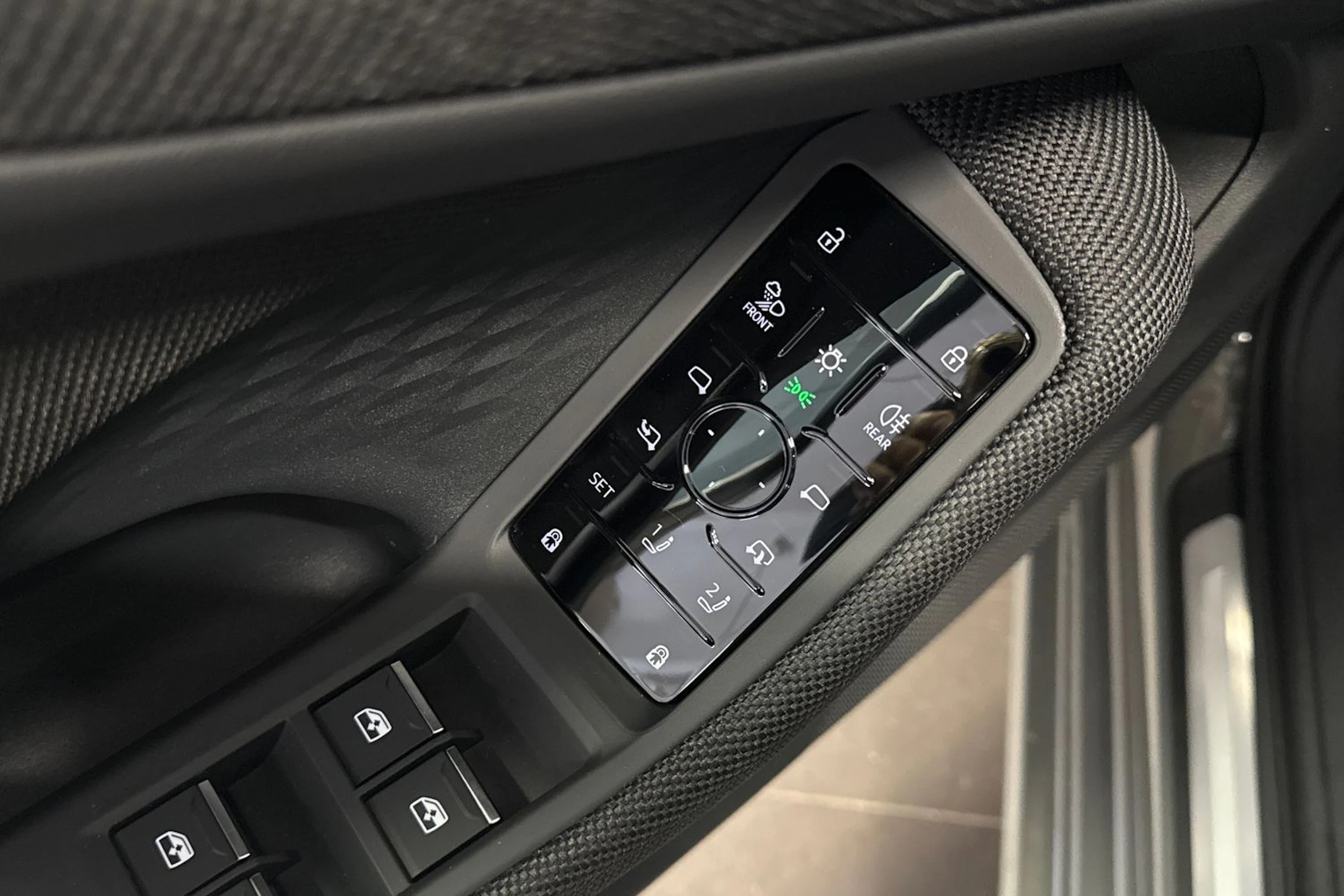 met. harmaa Audi A5 2026 kuva 14.