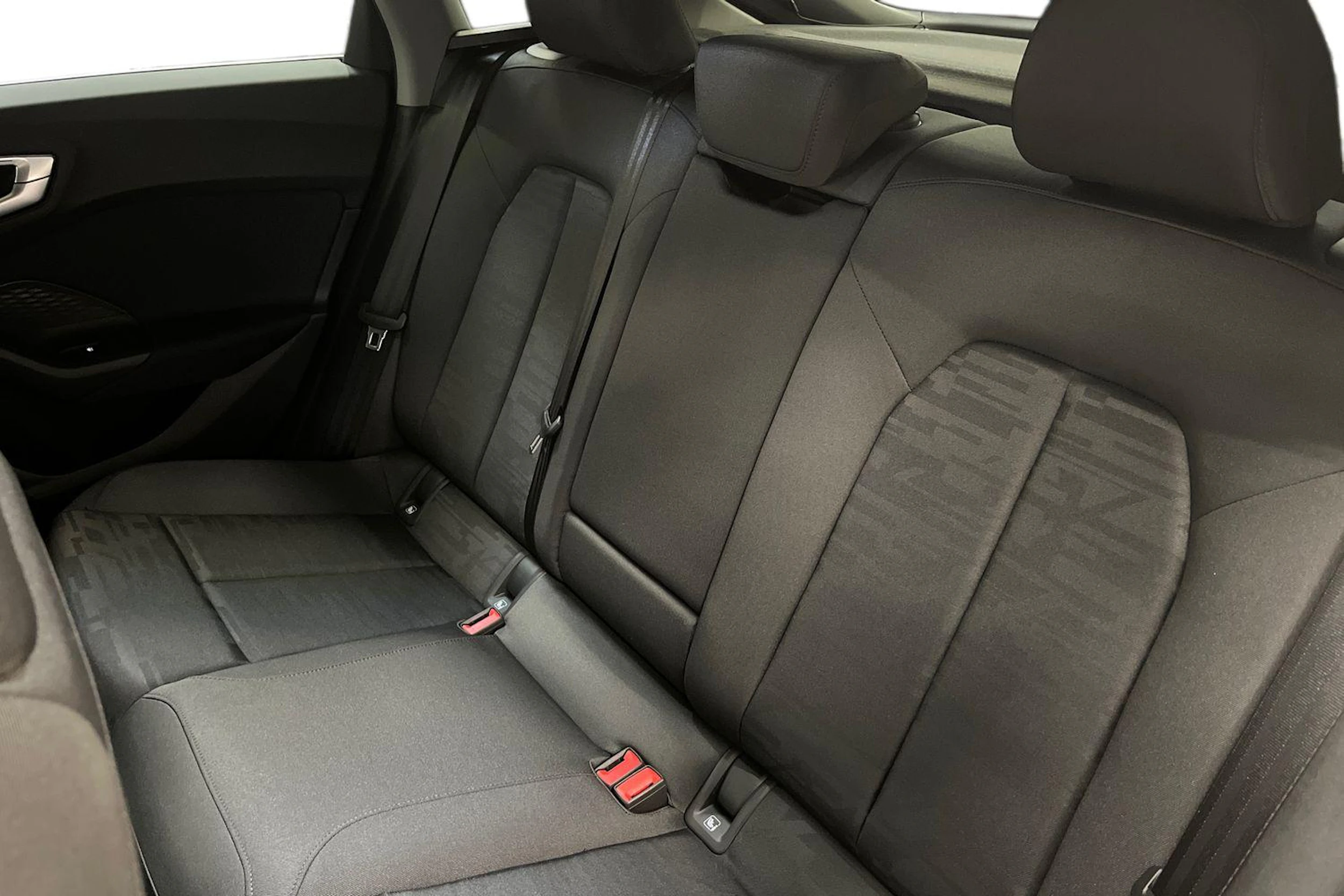 met. valkoinen Audi A5 2026 kuva 8.