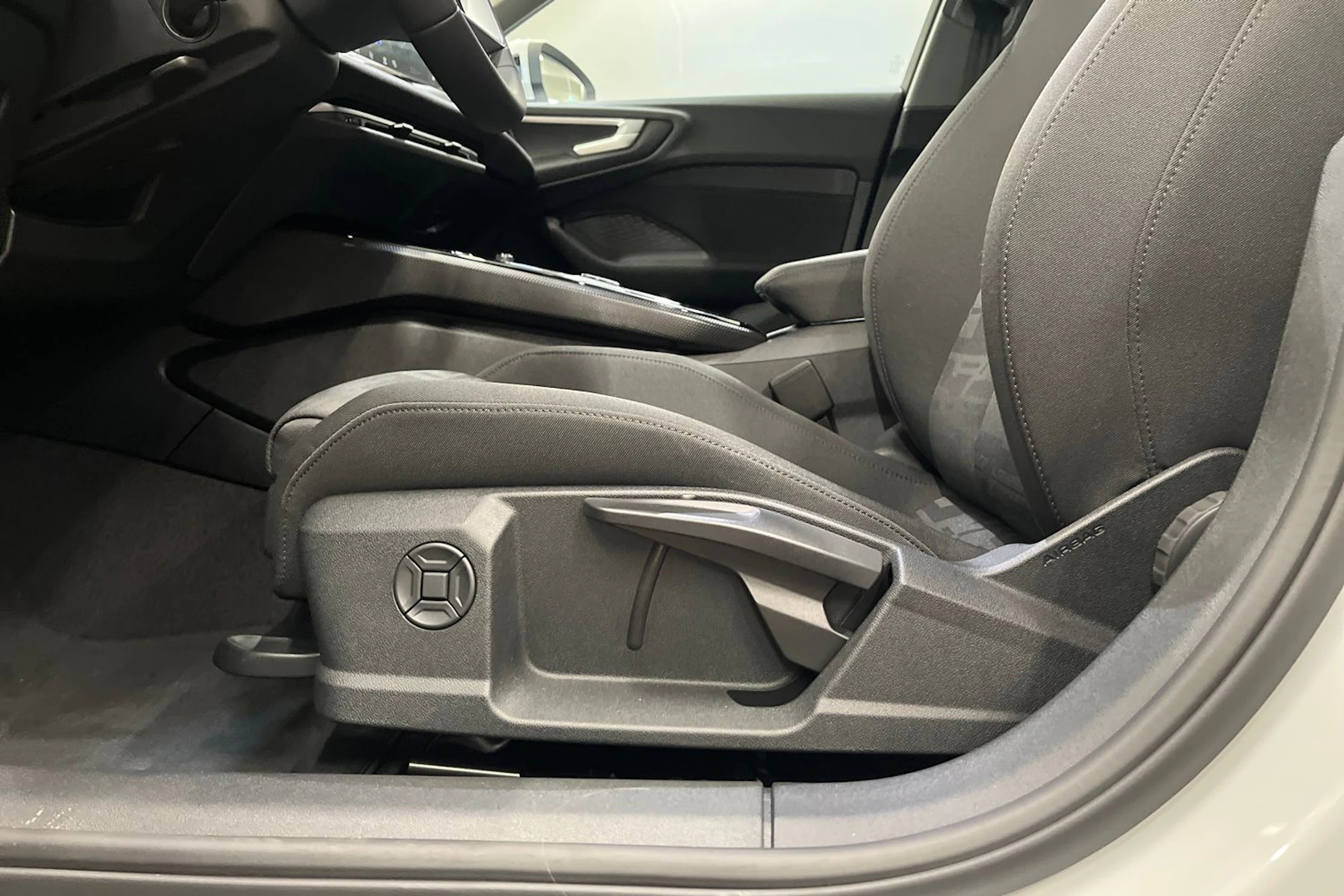 met. valkoinen Audi A5 2026 kuva 15.