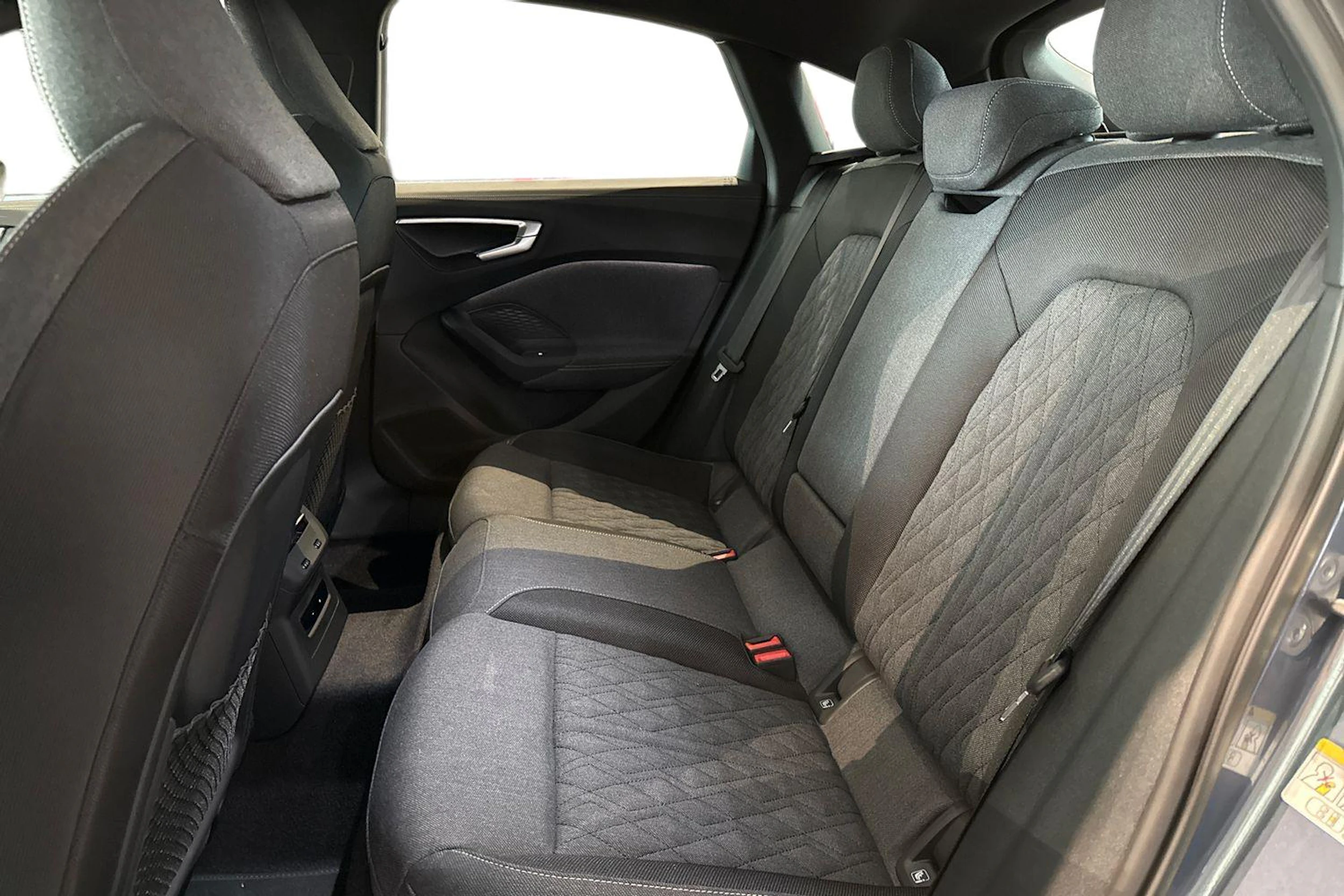 met. sininen Audi A5 2026 kuva 8.