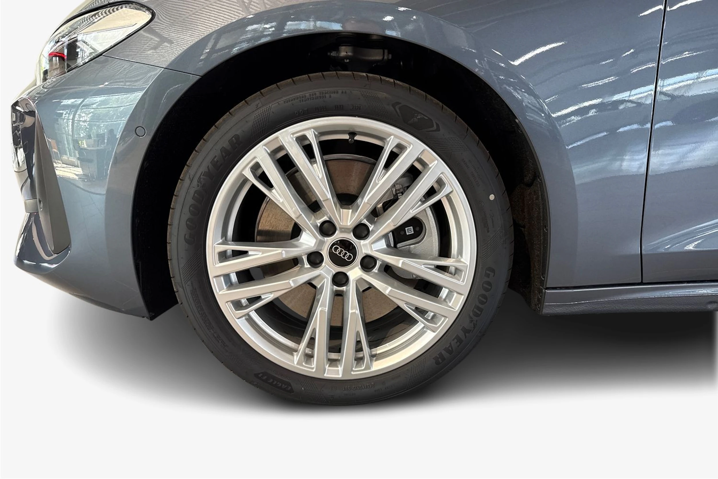 met. sininen Audi A5 2026 kuva 9.