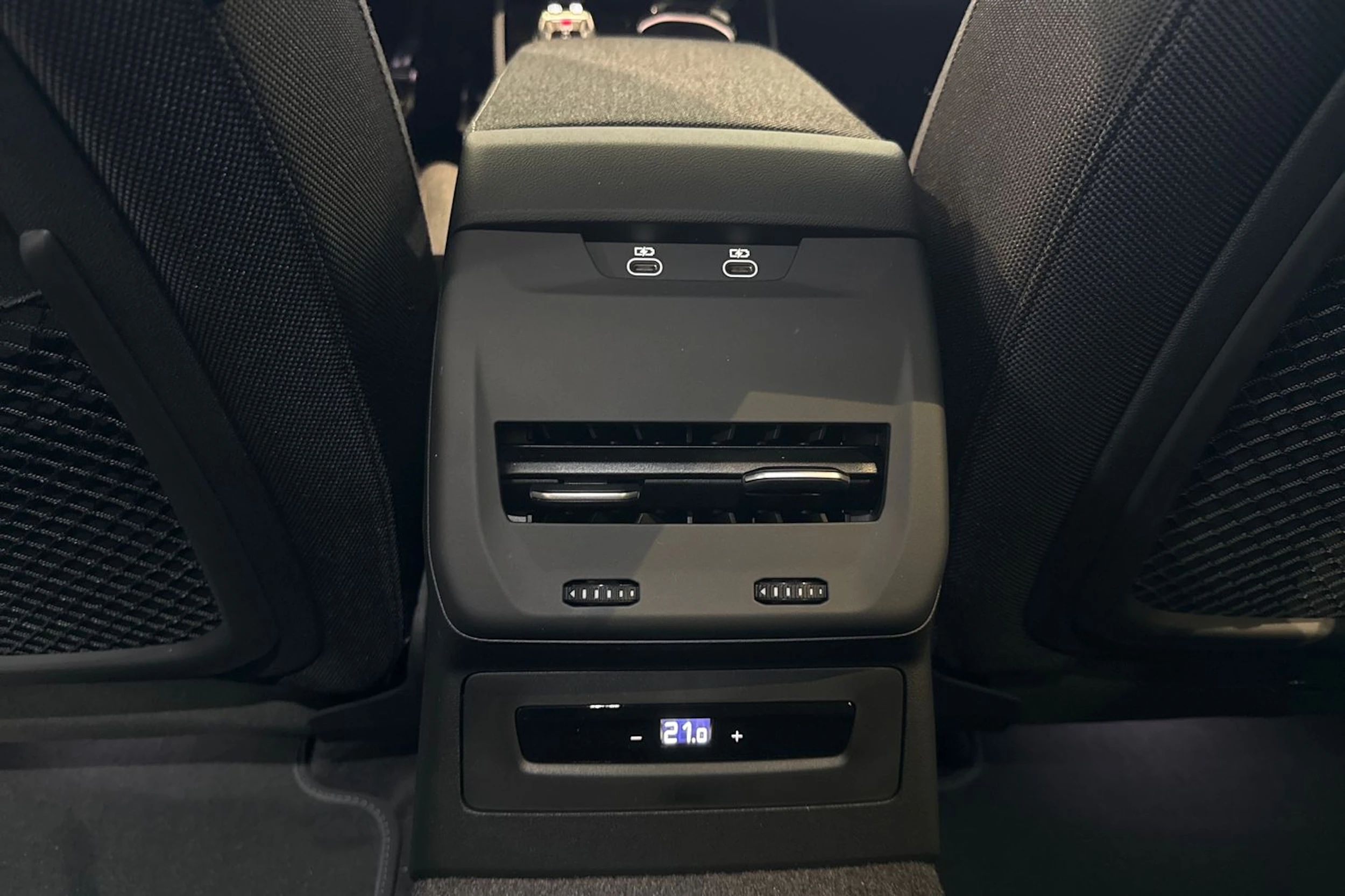 met. sininen Audi A5 2026 kuva 14.