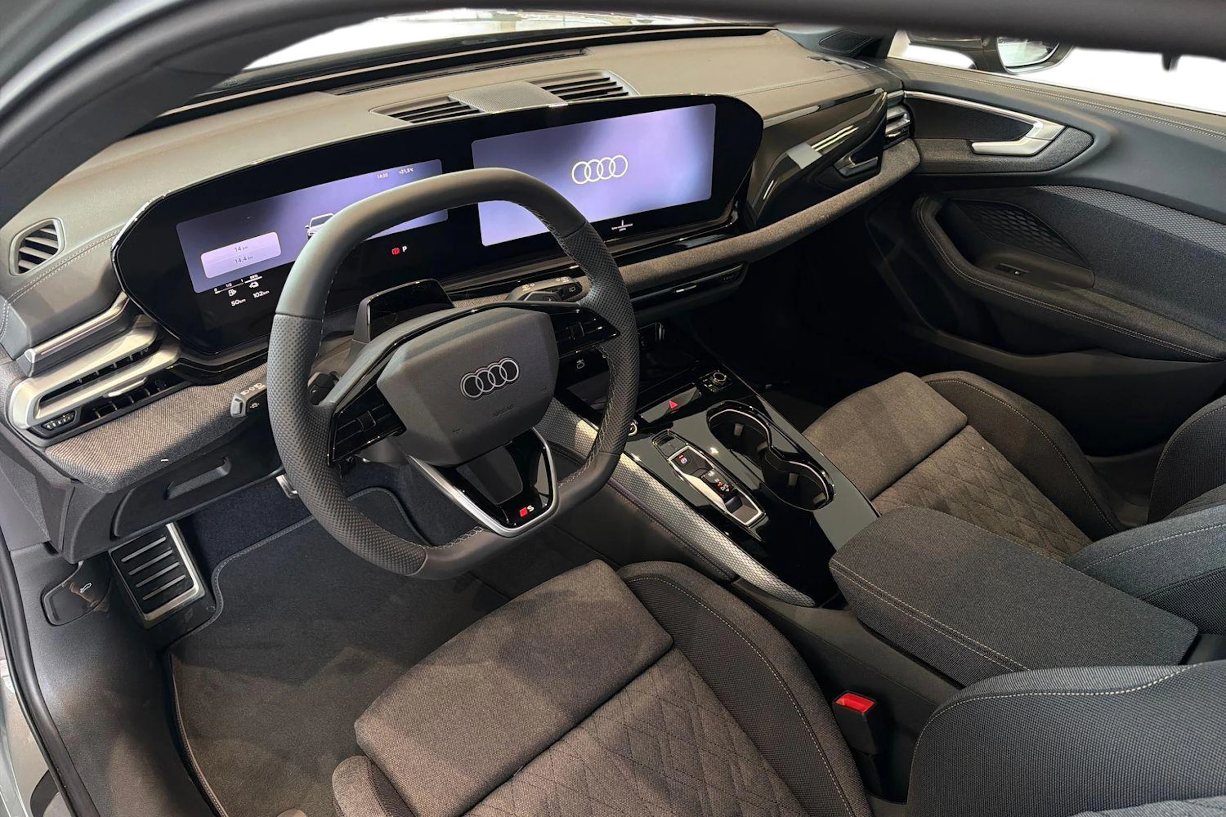 harmaa Audi A5 2026 kuva 6.