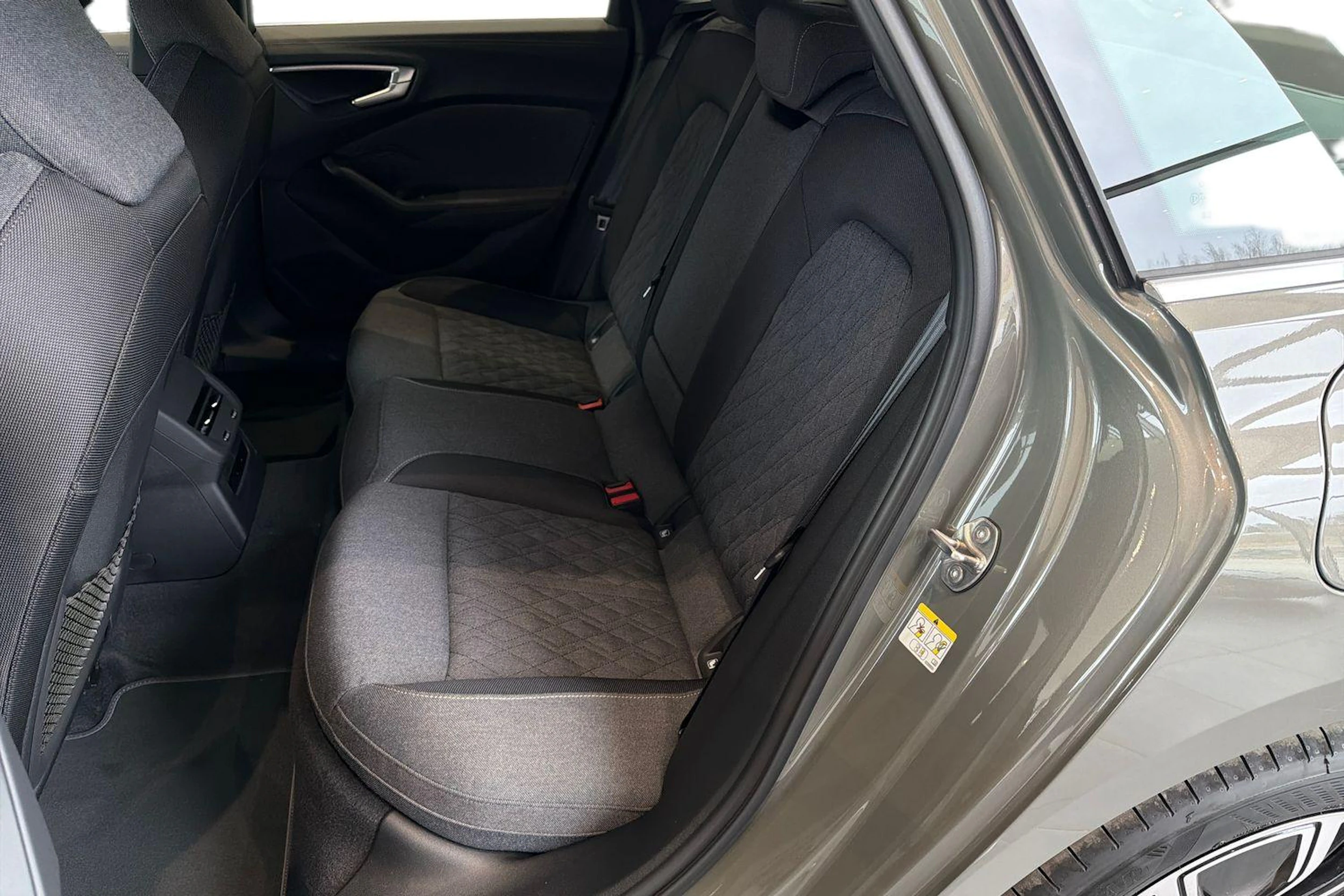 harmaa Audi A5 2026 kuva 8.