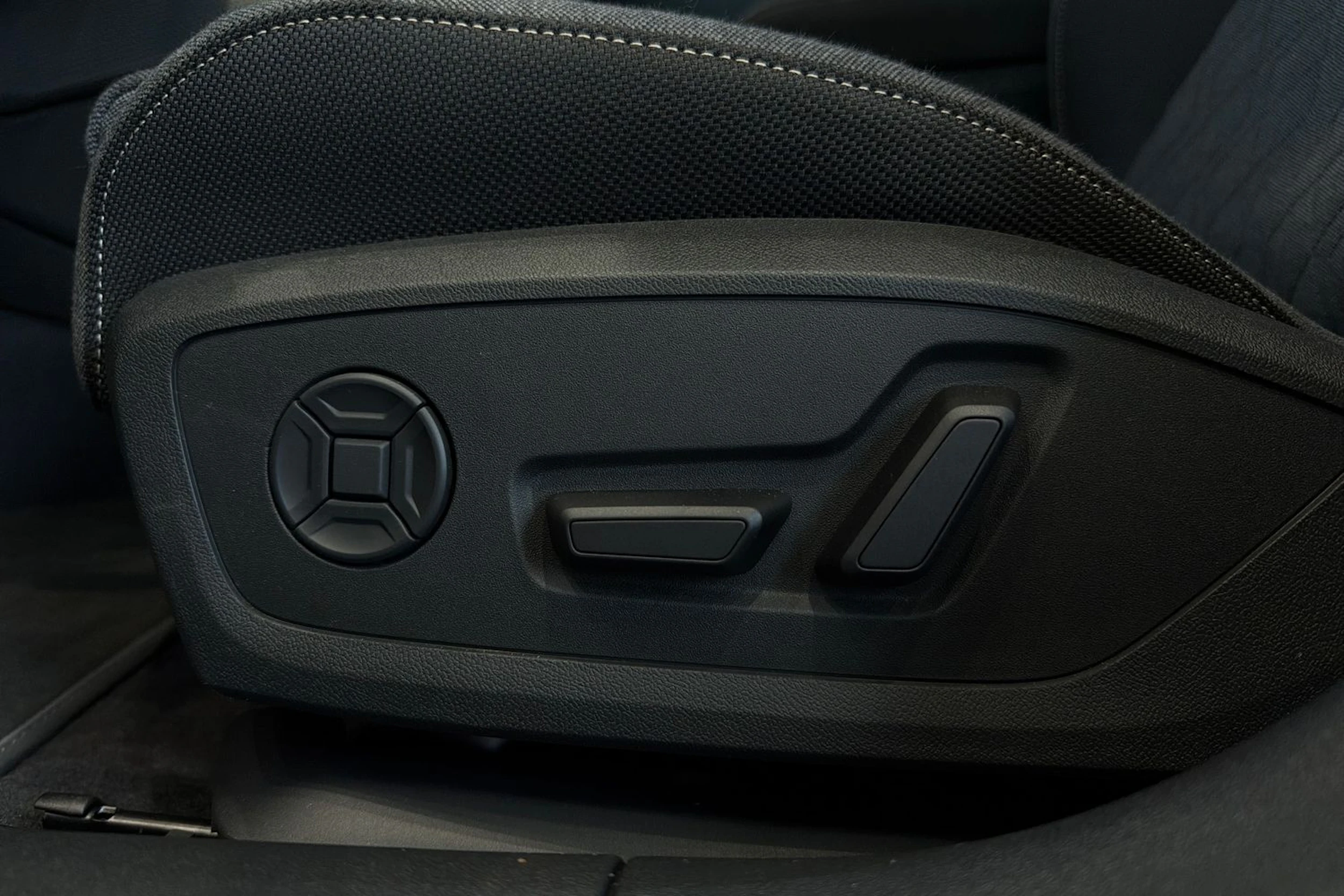 harmaa Audi A5 2026 kuva 11.